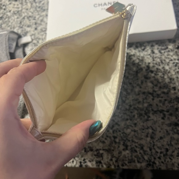 Coco Chanel make up bag - Picture 6 of 6